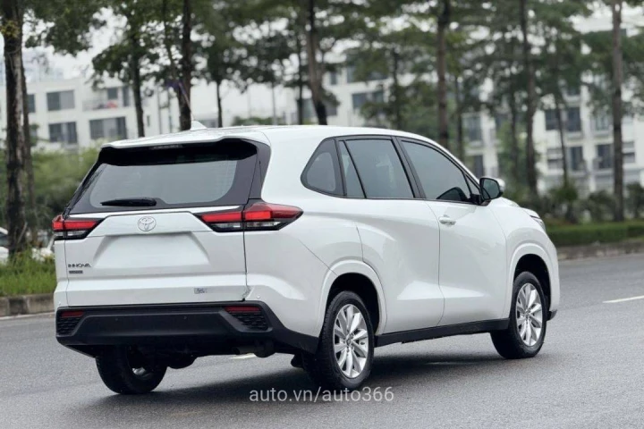 Toyota Innova Cross 2024