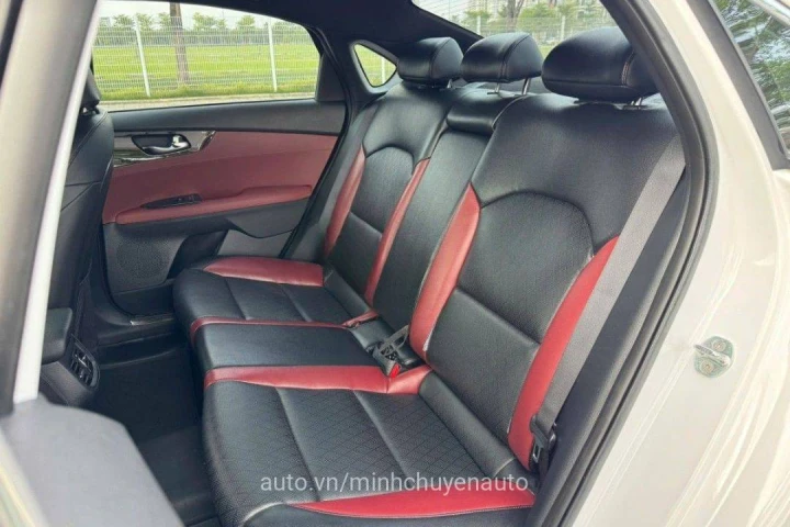 Kia K3 1.6 Premium 2021
