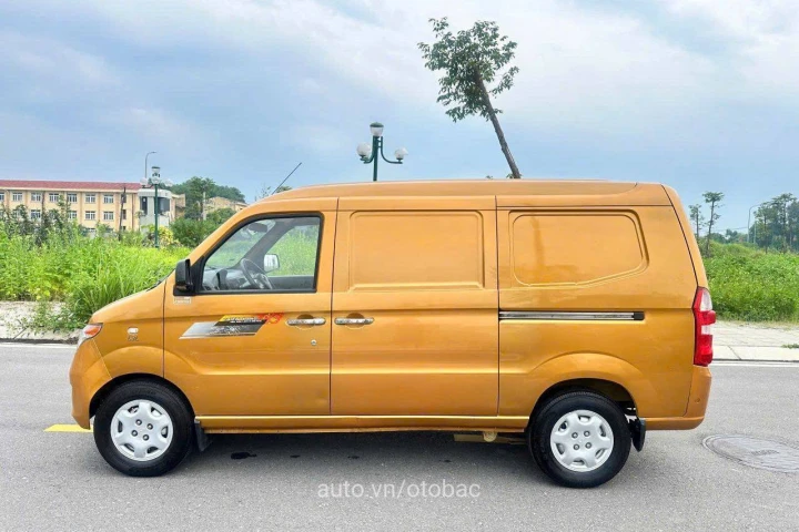 DongBen Xe tải van 2023