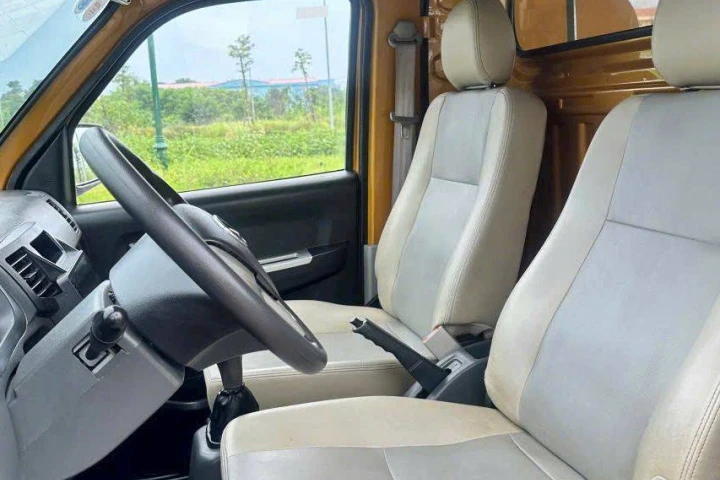 DongBen Xe tải van 2023