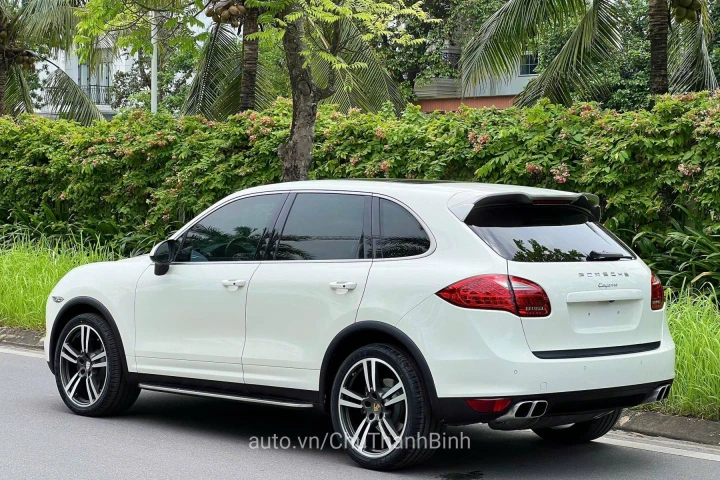 Porsche Cayenne 2014