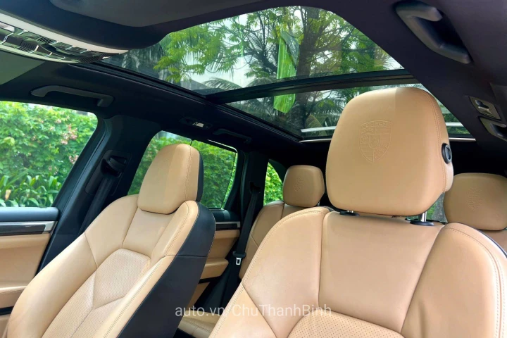 Porsche Cayenne 2014