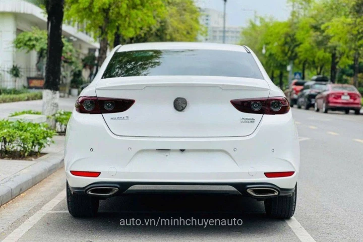 Mazda 3 1.5L Luxury 2020