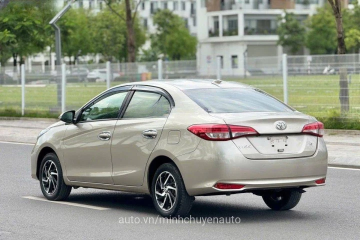 Toyota Vios 1.5E-CVT 2022