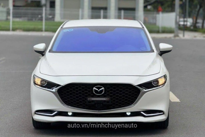 Mazda 3 1.5L Luxury 2021
