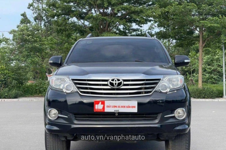 Toyota Fortuner 2016