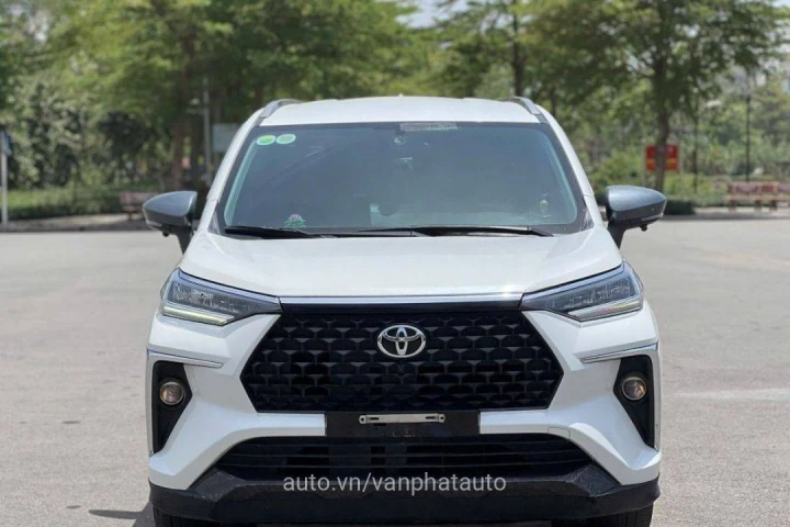 Toyota Veloz Cross CVT 2022