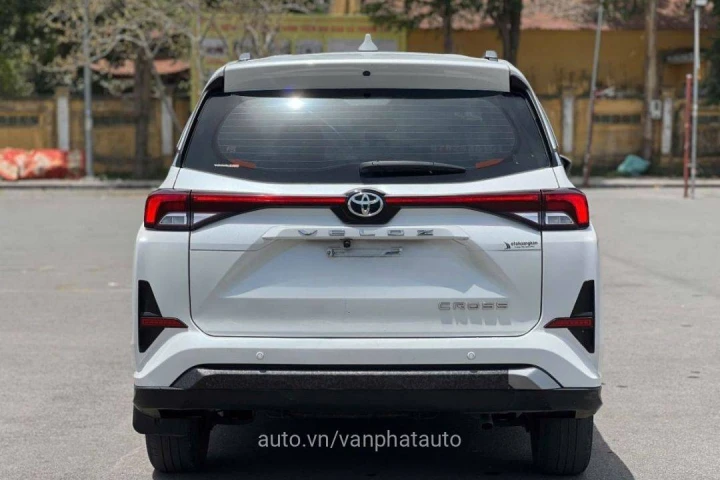 Toyota Veloz Cross CVT 2022