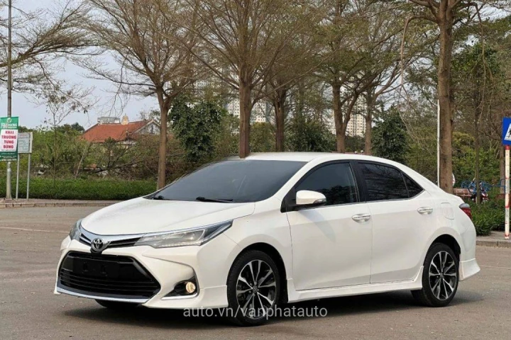 Toyota Corolla Altis 1.8G 2020