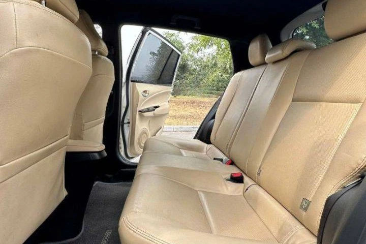 Toyota Yaris 2019