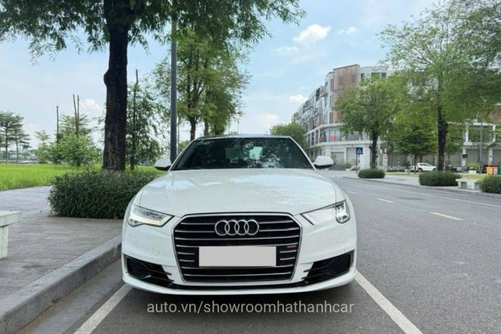 Audi A8 2015