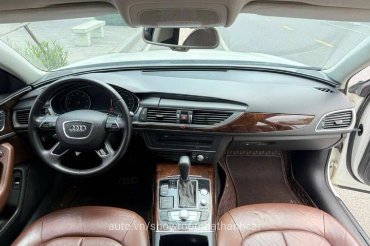 Audi A8 2015