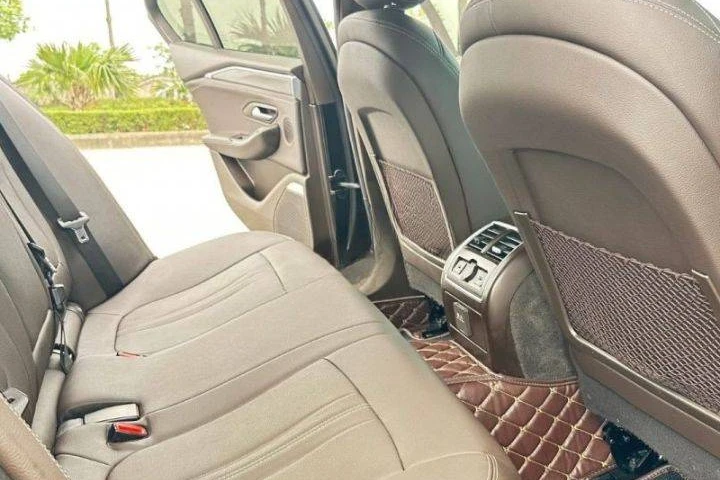 VinFast Lux A2.0 Base 2022