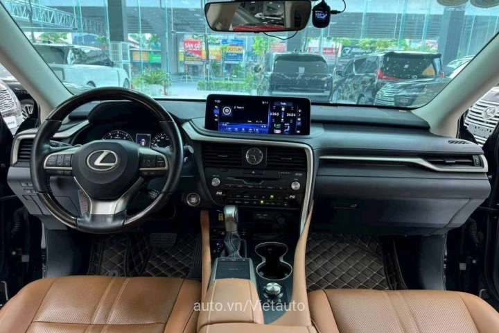 Lexus RX 2020