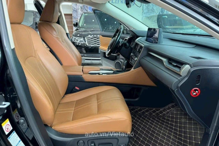 Lexus RX 2020