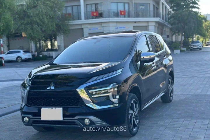 Mitsubishi Xpander AT Premium 2023