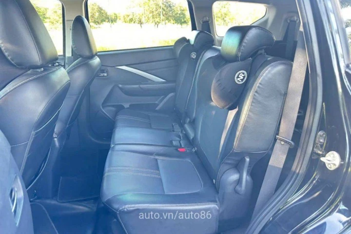 Mitsubishi Xpander AT Premium 2023