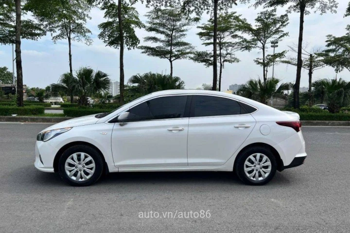 Hyundai Accent 1.4 MT 2021