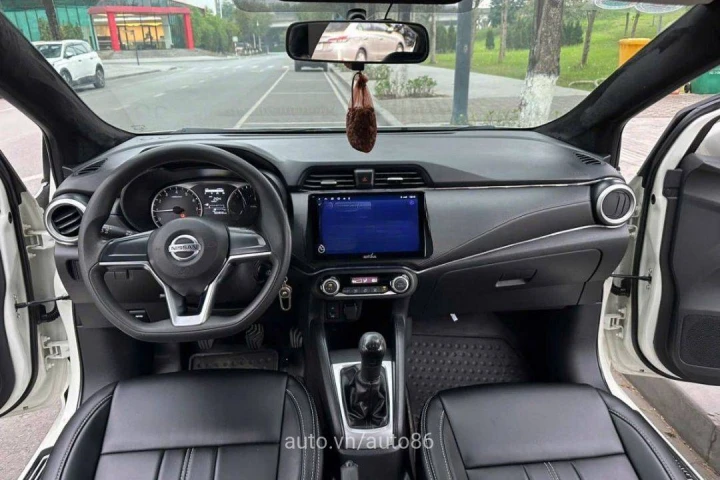 Nissan Almera 2021