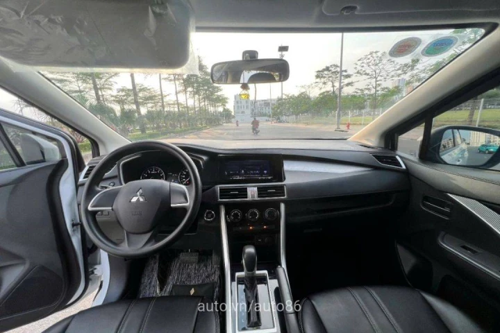 Mitsubishi Xpander AT 2022