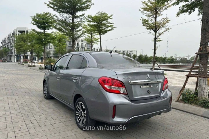Mitsubishi Attrage MT 2022
