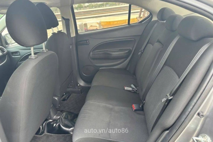 Mitsubishi Attrage MT 2022