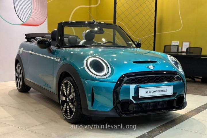 Mini Convertible 2023