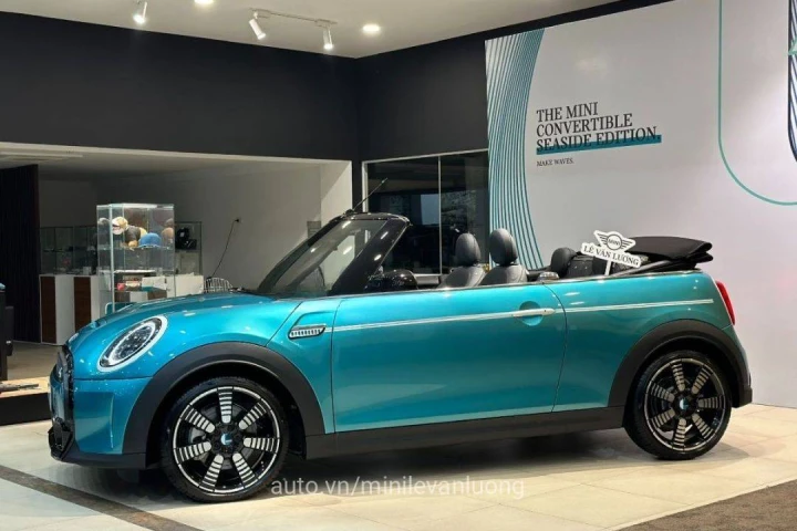 Mini Convertible 2023