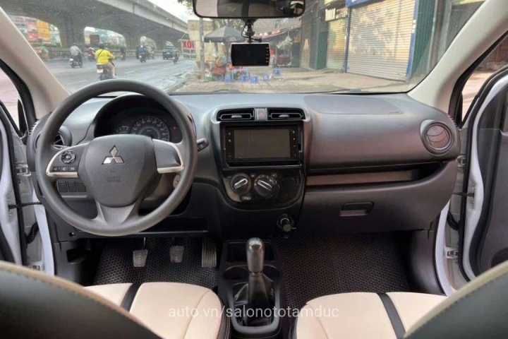 Mitsubishi Attrage MT 2023