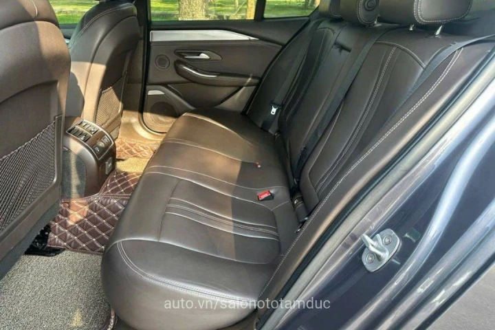 VinFast Lux A2.0 Premium 2020