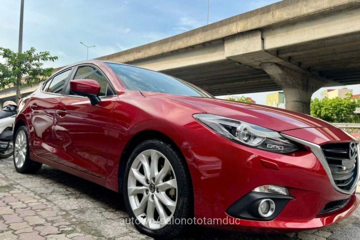 Mazda 3 2015