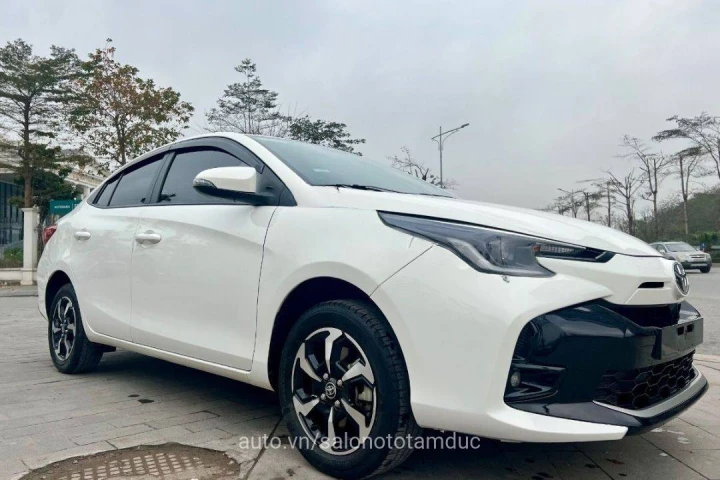 Toyota Vios 1.5E-MT 2023