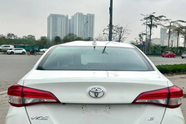 Toyota Vios 1.5E-MT 2023