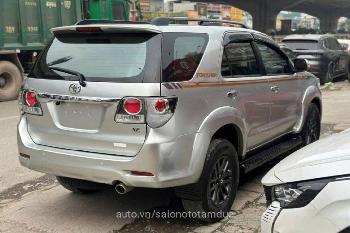 Toyota Fortuner 2016