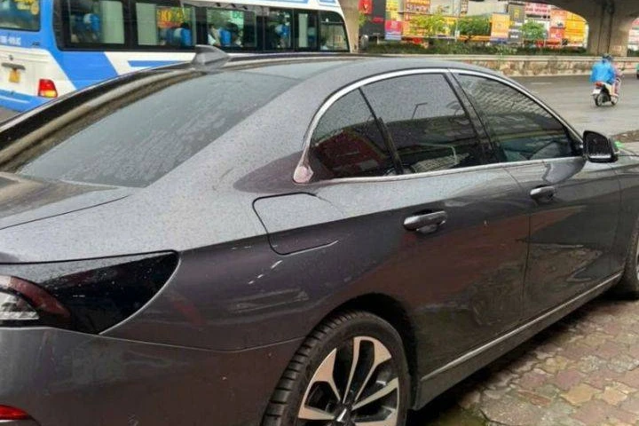 VinFast Lux A2.0 Premium 2020