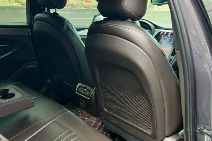 VinFast Lux A2.0 Premium 2020