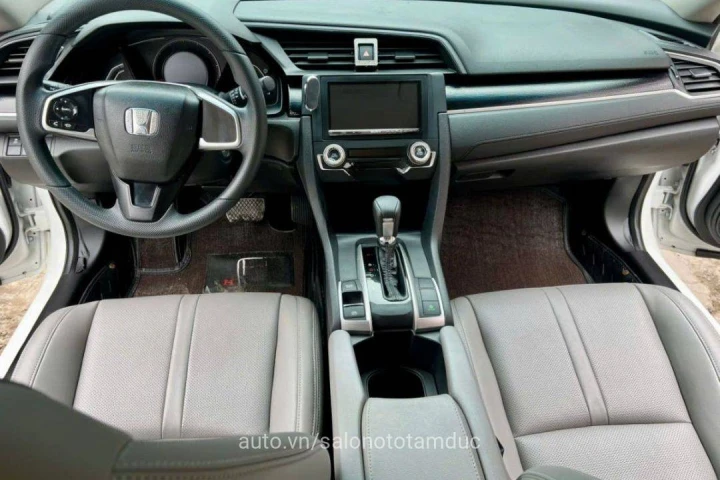Honda Civic E 2018