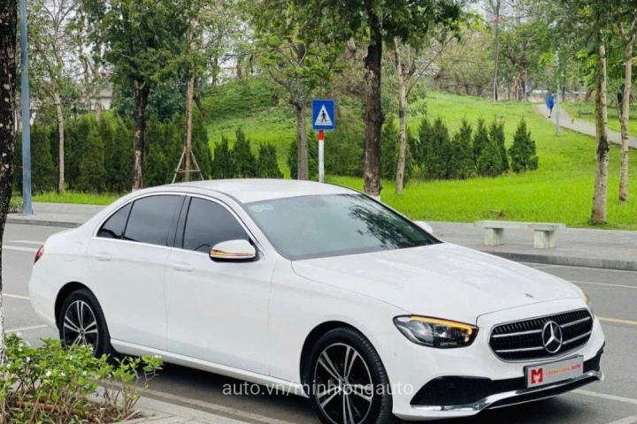 Mercedes-Benz E-Class E180 2021