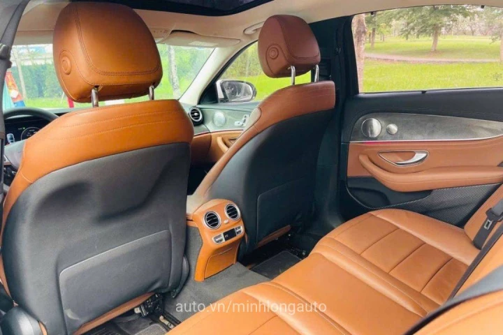 Mercedes-Benz E-Class E300 2017