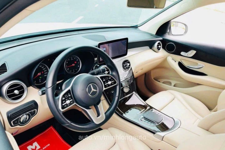 Mercedes-Benz GLC GLC200 2020