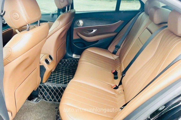 Mercedes-Benz E-Class E180 2021