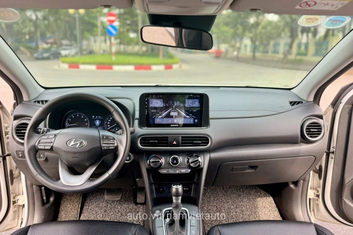 Hyundai Kona 2021