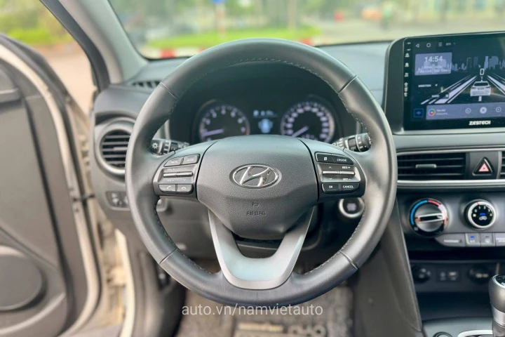Hyundai Kona 2021