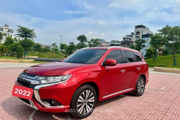 Mitsubishi Outlander 2022
