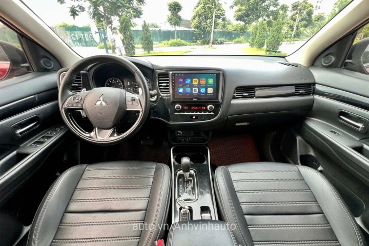 Mitsubishi Outlander 2022