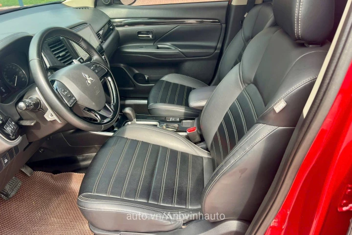 Mitsubishi Outlander 2022