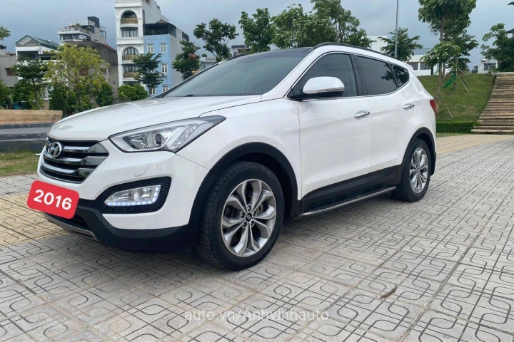 Hyundai Santa Fe 2016