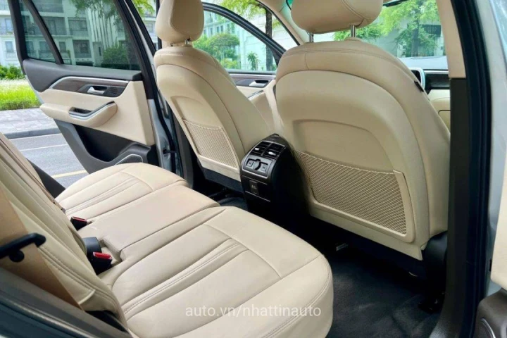 VinFast Lux SA2.0 Premium 2019
