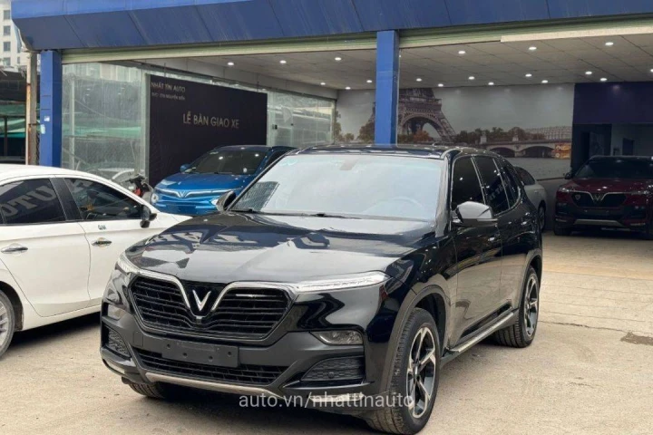 VinFast Lux SA2.0 2021