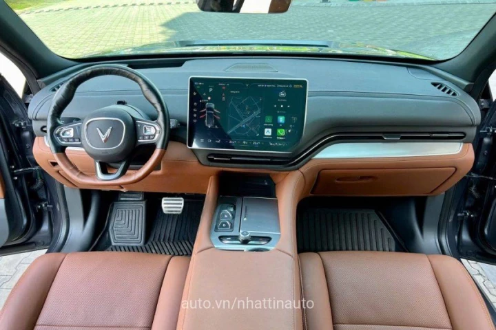 VinFast VF 9 2023